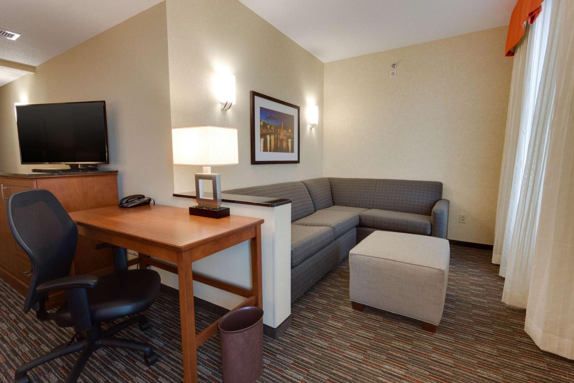 Drury Inn & Suites Fort Myers Airport Fgcu Ngoại thất bức ảnh
